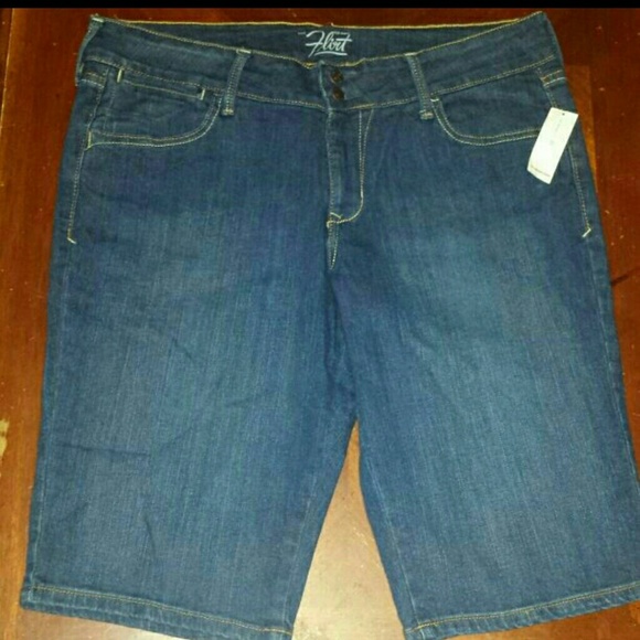 Old Navy Bermuda Shorts