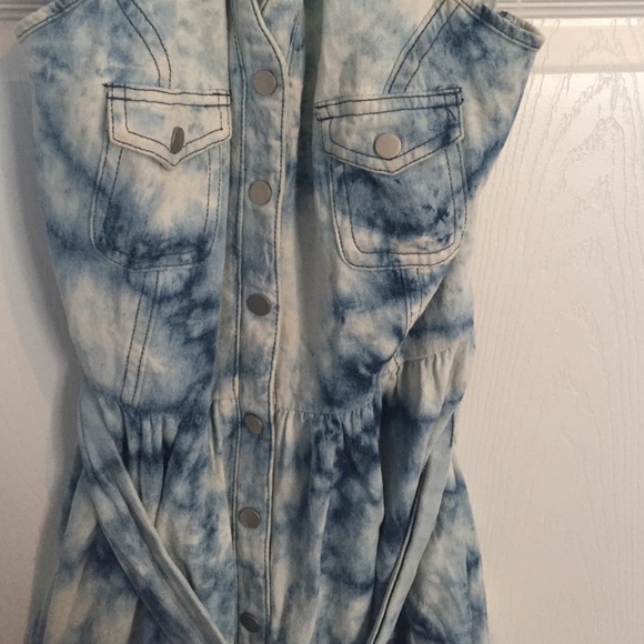 Summer dress - Picture 3 of 3