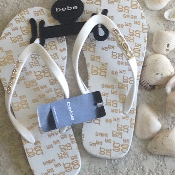 bebe Shoes - 🎉bebe flip flops nwt
