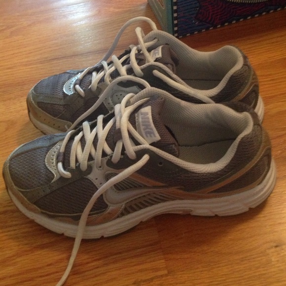 Nike Impact Groove