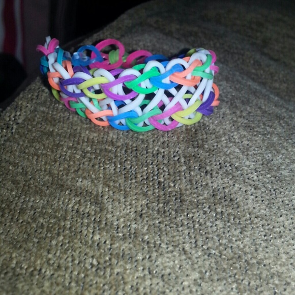 Rainbow infinity bracelet - Picture 2 of 2