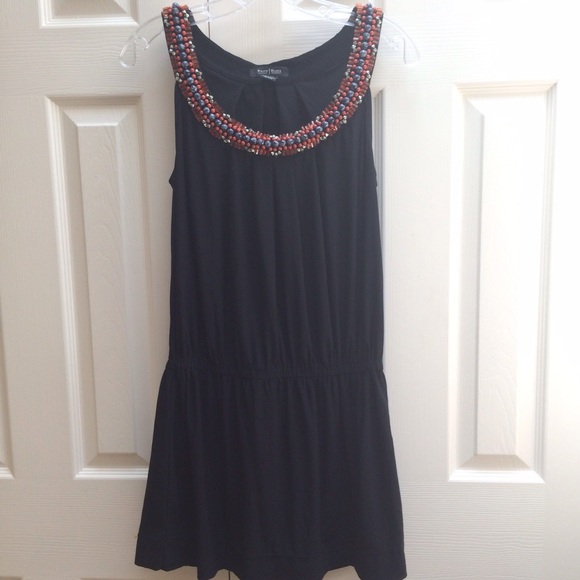 WHITE HOUSE BLACK MARKET Black Jewel Neck Top M