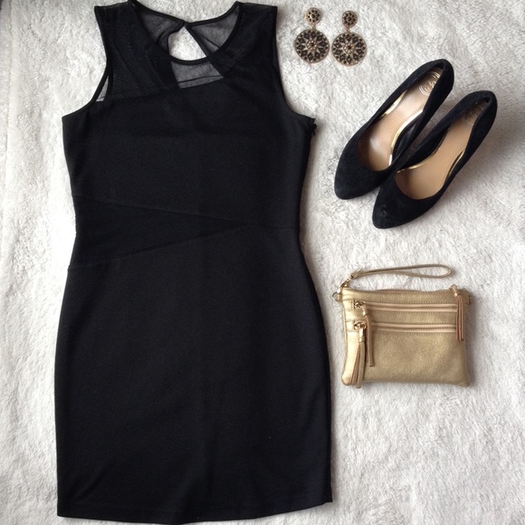 Forever 21 Dresses & Skirts - 🎈HP 9/28🎈Forever 21 | Form Fitting Black Dress