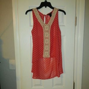 Hi low top size Large