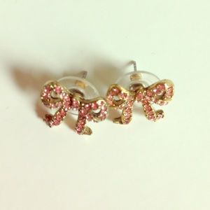 Betsey Johnson bow earrings