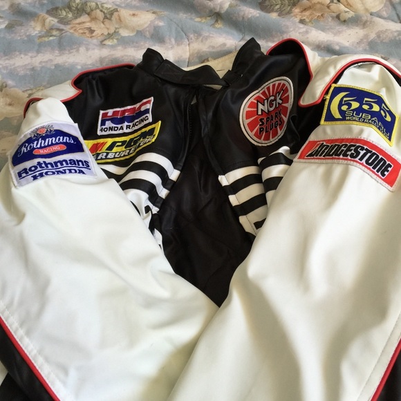 It a Honda racing jacket design - Picture 4 of 4