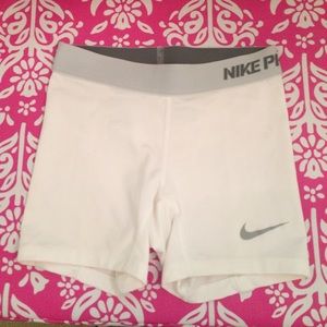 ***RARE*** Never worn before !! PERFECT shape