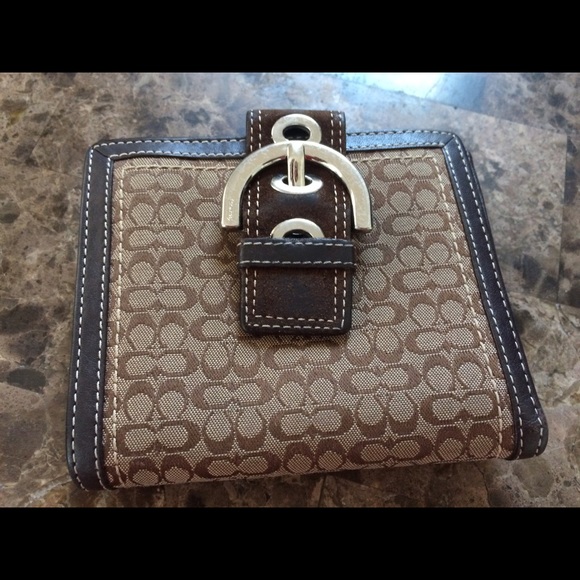 Coach wallet