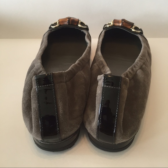 🚫SOLD🚫Gucci Grey Sky Suede Bamboo Horsebit Flats - Picture 2 of 4