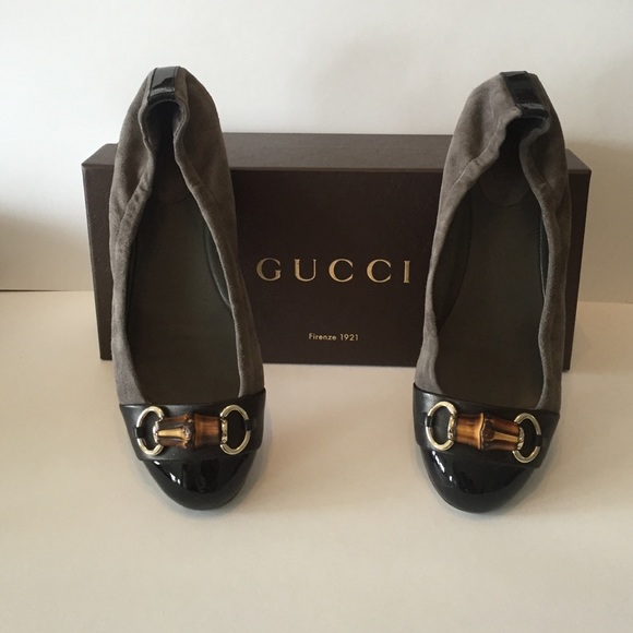 🚫SOLD🚫Gucci Grey Sky Suede Bamboo Horsebit Flats - Picture 3 of 4