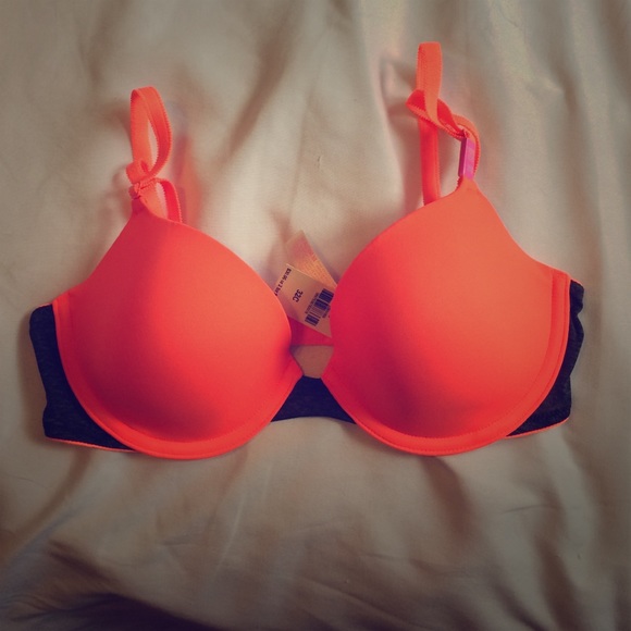 VS 32C Bra