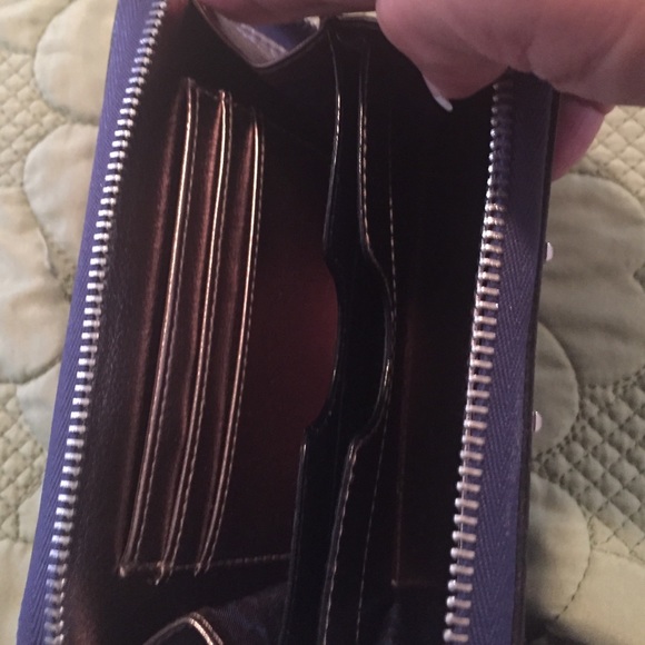 Wallet - Picture 3 of 3
