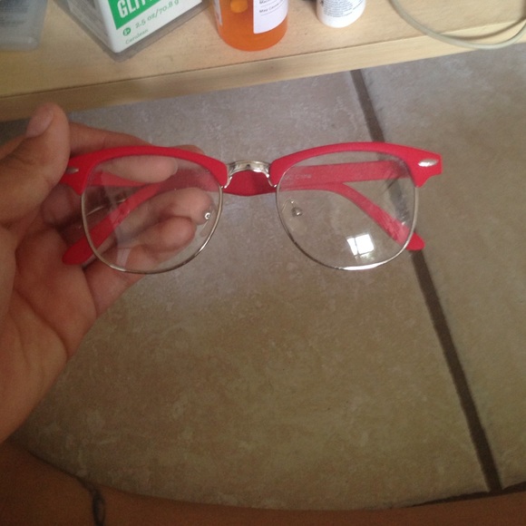 Faux glasses