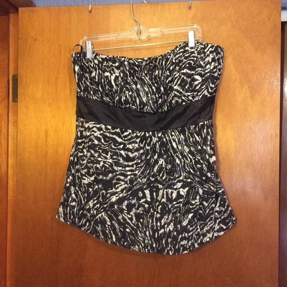 Torrid Tops - Halter top