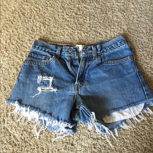 Levi High Wasted Shorts