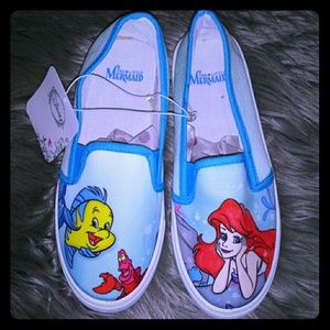 Little mermaid slip on vans style shoes size 7 / 8