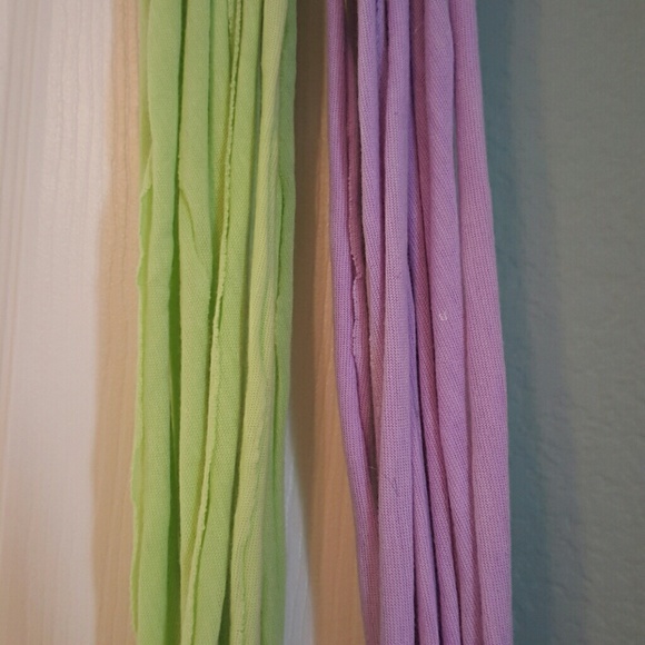 Two string scarves - Picture 3 of 4