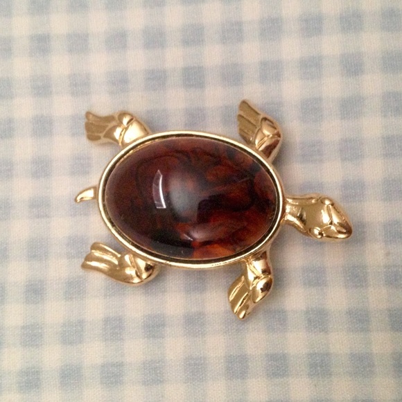 Trifari Gold Tone Turtle Brooch