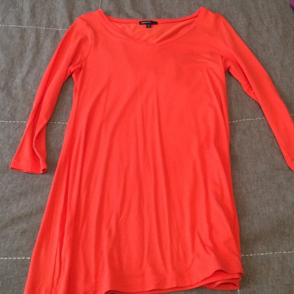 Maternity Tops - Picture 3 of 4