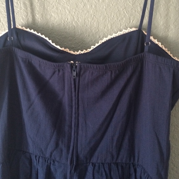 Sun Dress - Picture 3 of 4