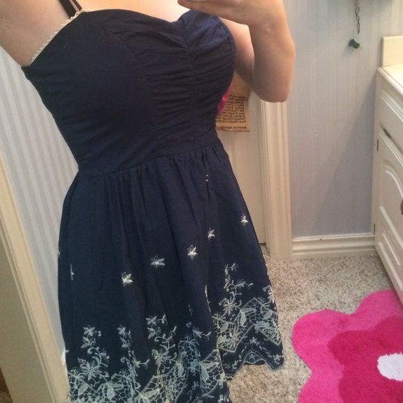 Sun Dress - Picture 4 of 4