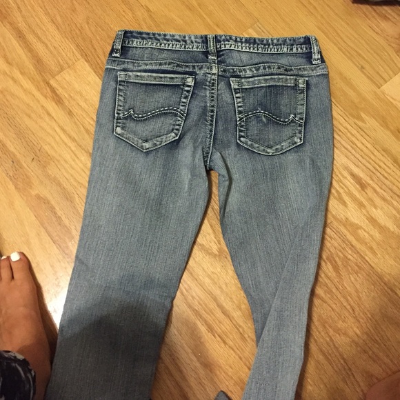 Jeans - Picture 3 of 3