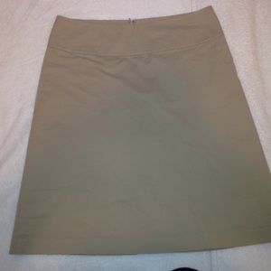 Khaki Banana Republic Aline Skirt