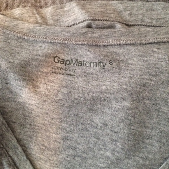 Maternity top - Picture 2 of 2