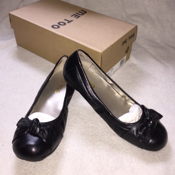 NWT Me Too Black Leather Ballerina Flats sz6