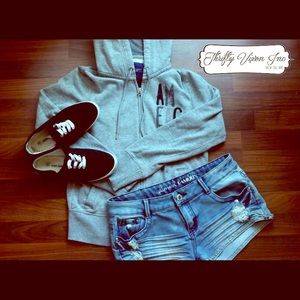 American Eagle Sweatshirt