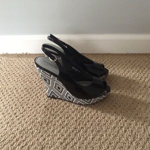 Black and White Patterned Audrey Brooke Heels