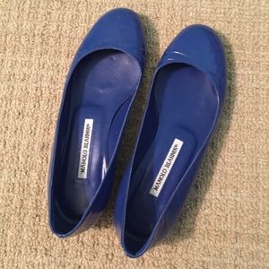 Cobalt blue barely worn Manolo Blahnik flats