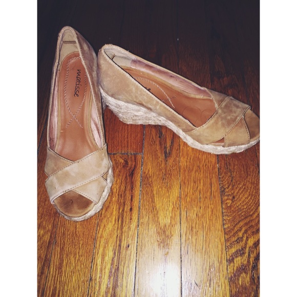 Matisse brown suede wedges