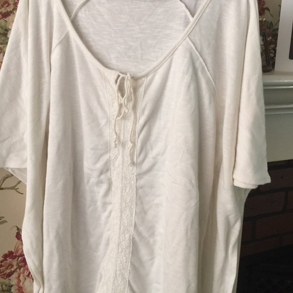 Off white flowy tunic - Picture 2 of 2