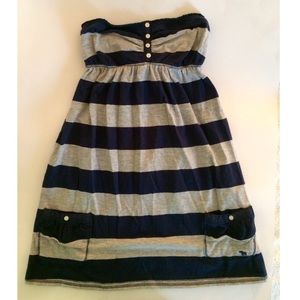 Abercrombie and Fitch strapless baby doll top