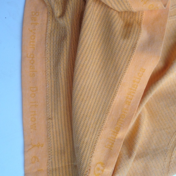 ***SOLD***Lululemon Swiftly Tech Racerback Tank - Picture 4 of 4