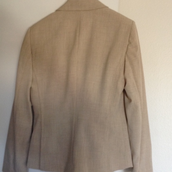 Beige Calvin Klein Blazer - Size 6 - Picture 3 of 4