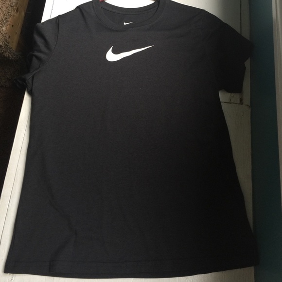 Nike Dri-Fit Short sleeve Shirt