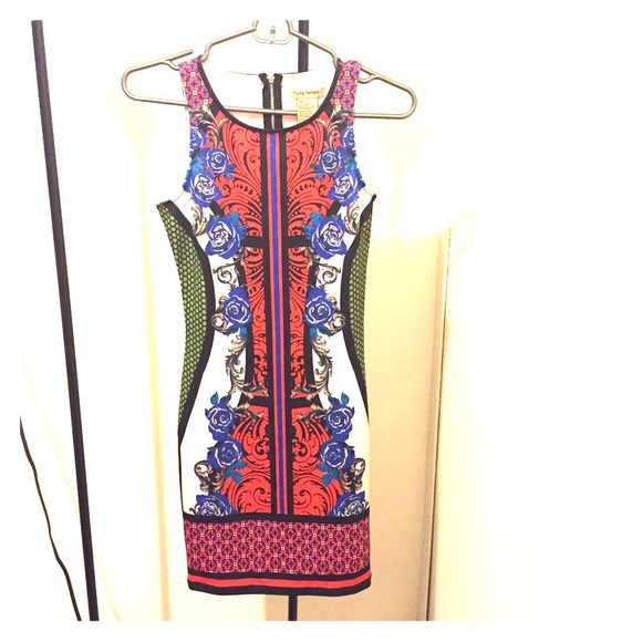 Sexy bodycon summer clubbing dress - Picture 1 of 3