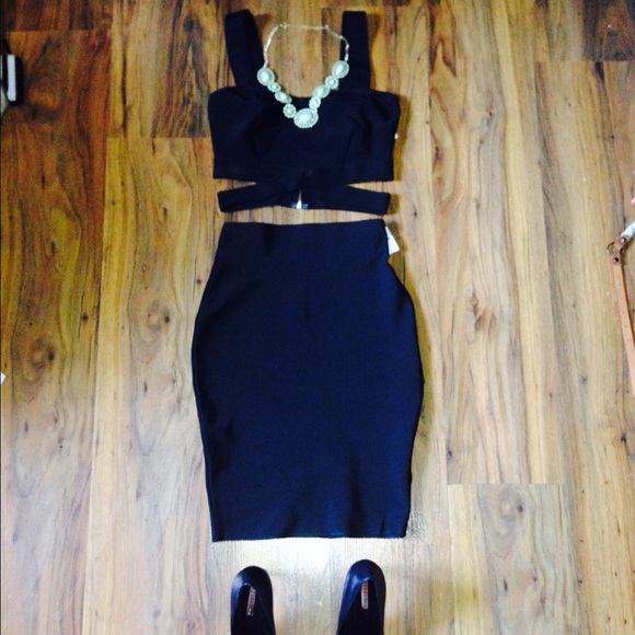 Sold ❗️ WOW COUTURE 👗each sold - Picture 3 of 4