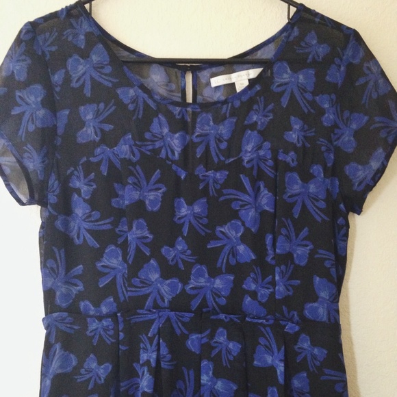 LC Lauren Conrad bow patterned dress
