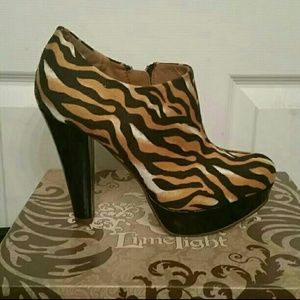 Animal Print pumps