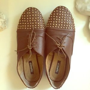 studded oxfords