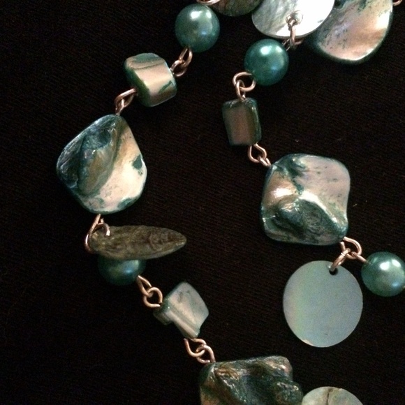 Teal Beaded Necklace and Bracelet Set - Picture 3 of 3