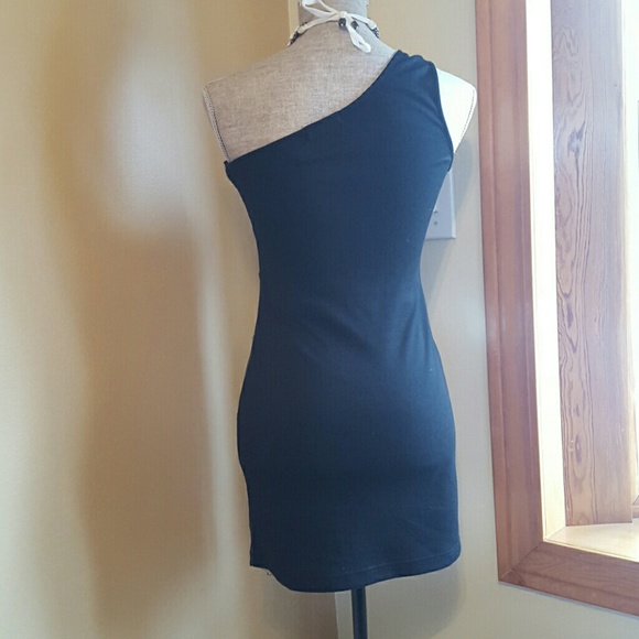 Black shiny new years party one shoulder dress - Picture 3 of 4