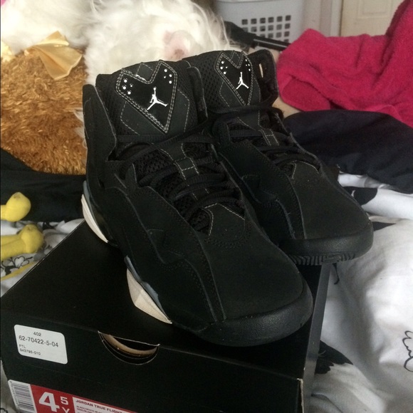 Jordan True Flights GS. 4.5Y