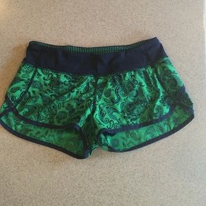 Lululemon speed short size 6