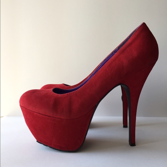 Platform red velvet high heel shoes