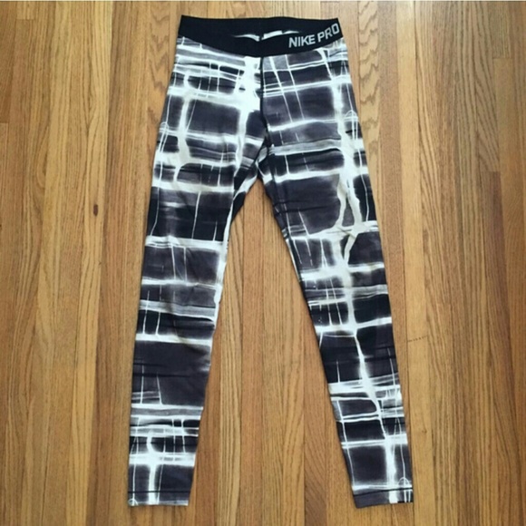 💢REDUCED💢Nike Pro Leggings