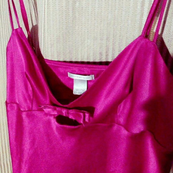 Flirty baby doll nightie. Hot pink. Excellent cond